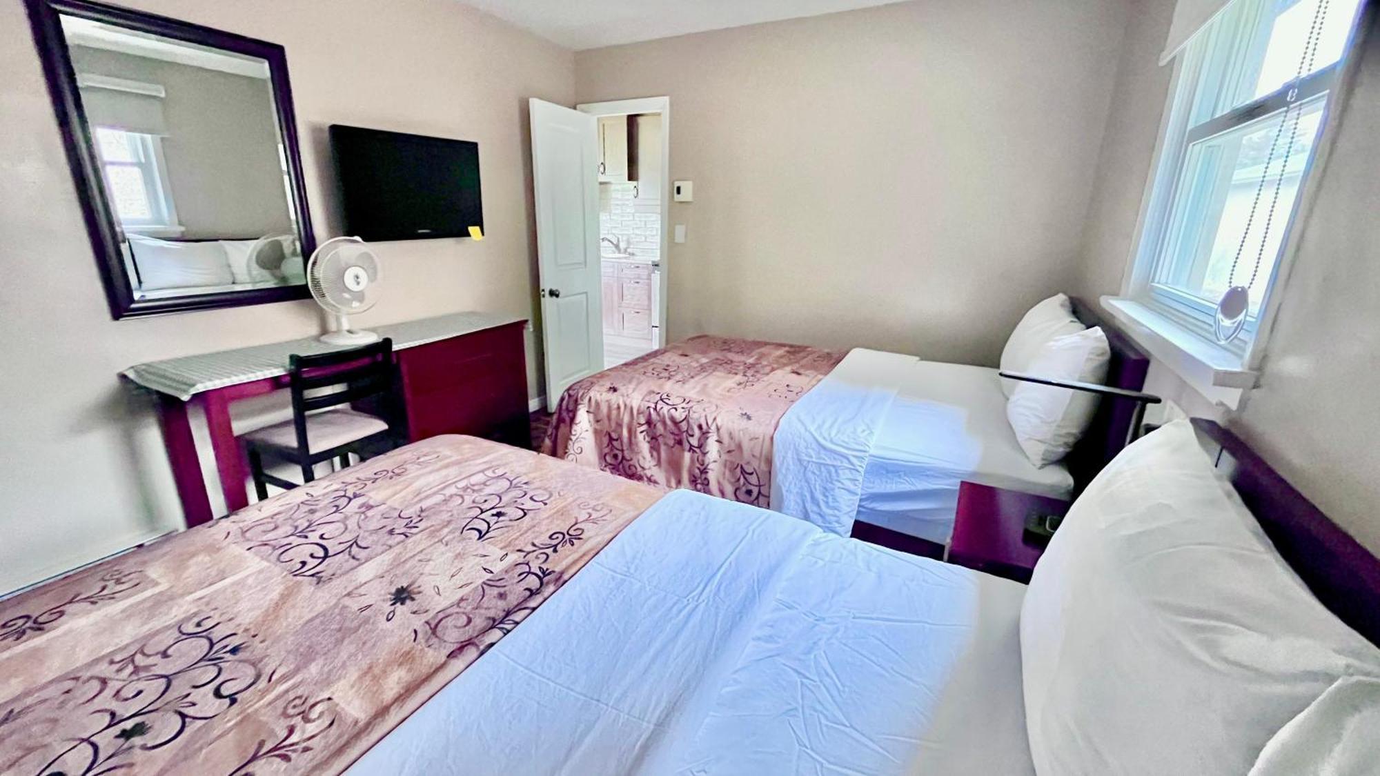 Park Place Motel & Suites Tweed Dış mekan fotoğraf