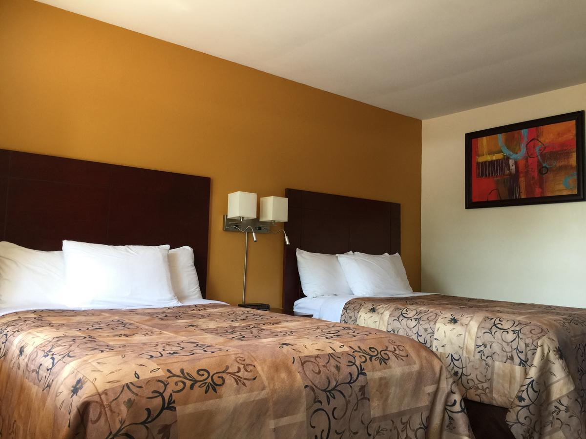 Park Place Motel & Suites Tweed Dış mekan fotoğraf