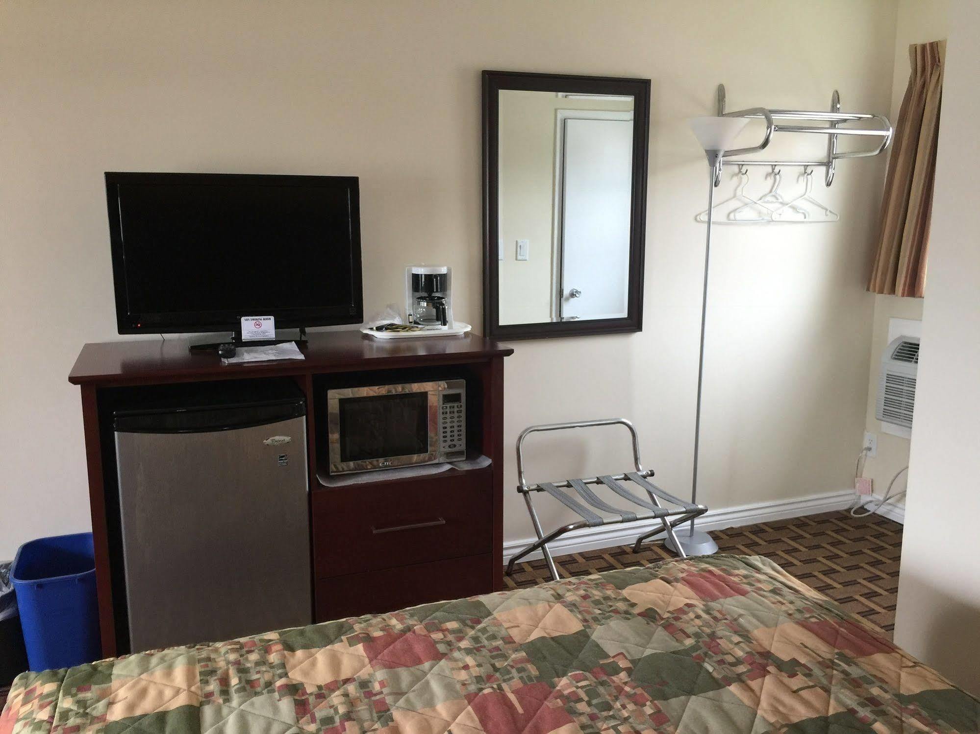 Park Place Motel & Suites Tweed Dış mekan fotoğraf